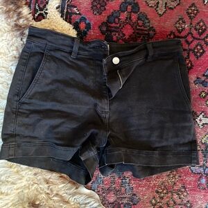 Everlane utility shorts 10, black